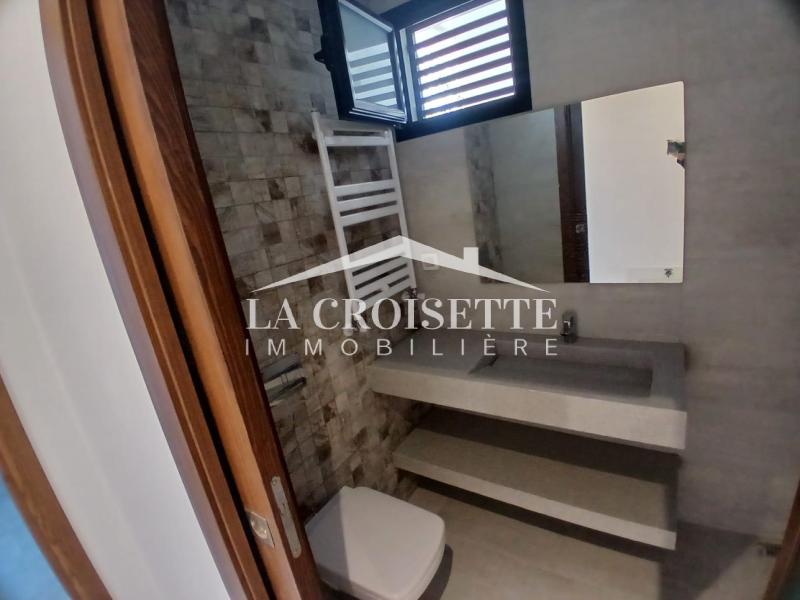 Duplex S+3 avec jardin et piscine à La Soukra